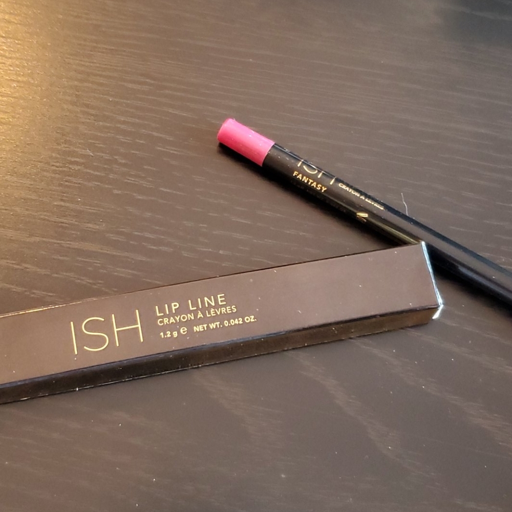 ⛱3/$20  ISH Lip Line in Fantasy